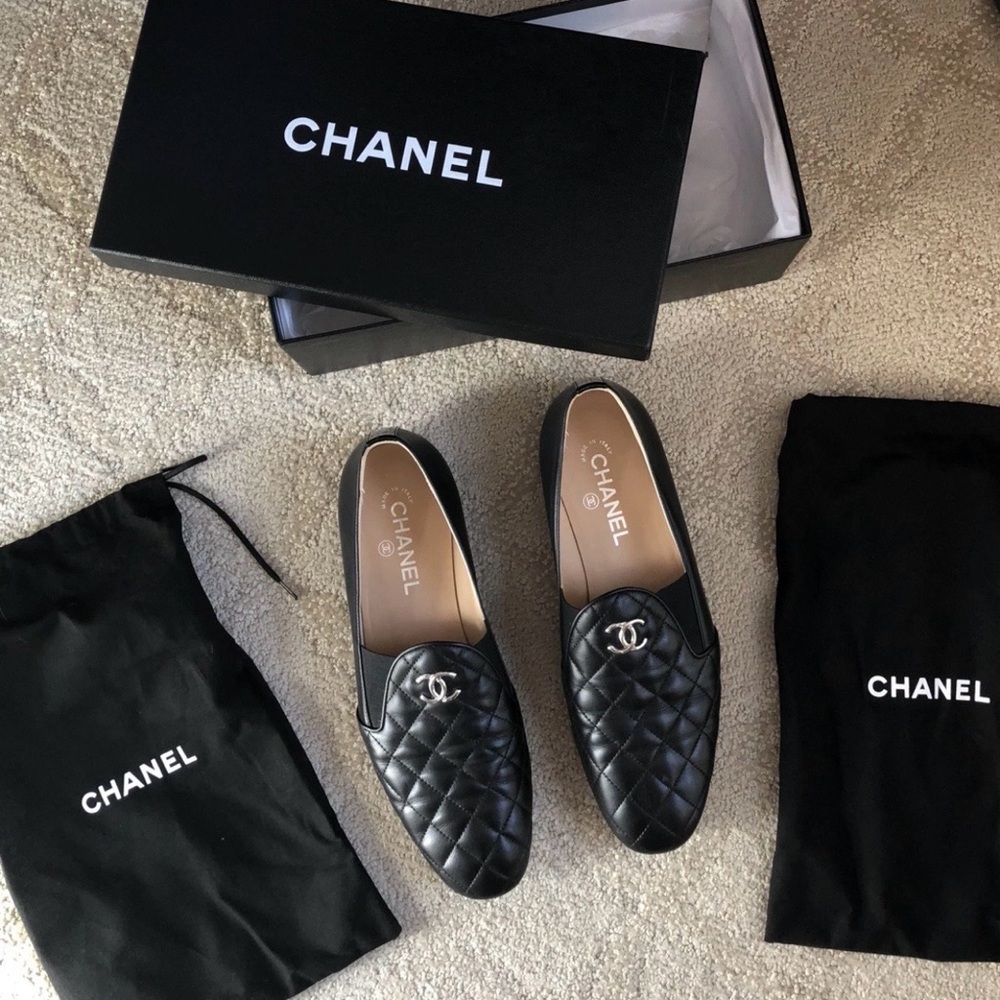 CHANEL Black Quilted Loafers with Logo